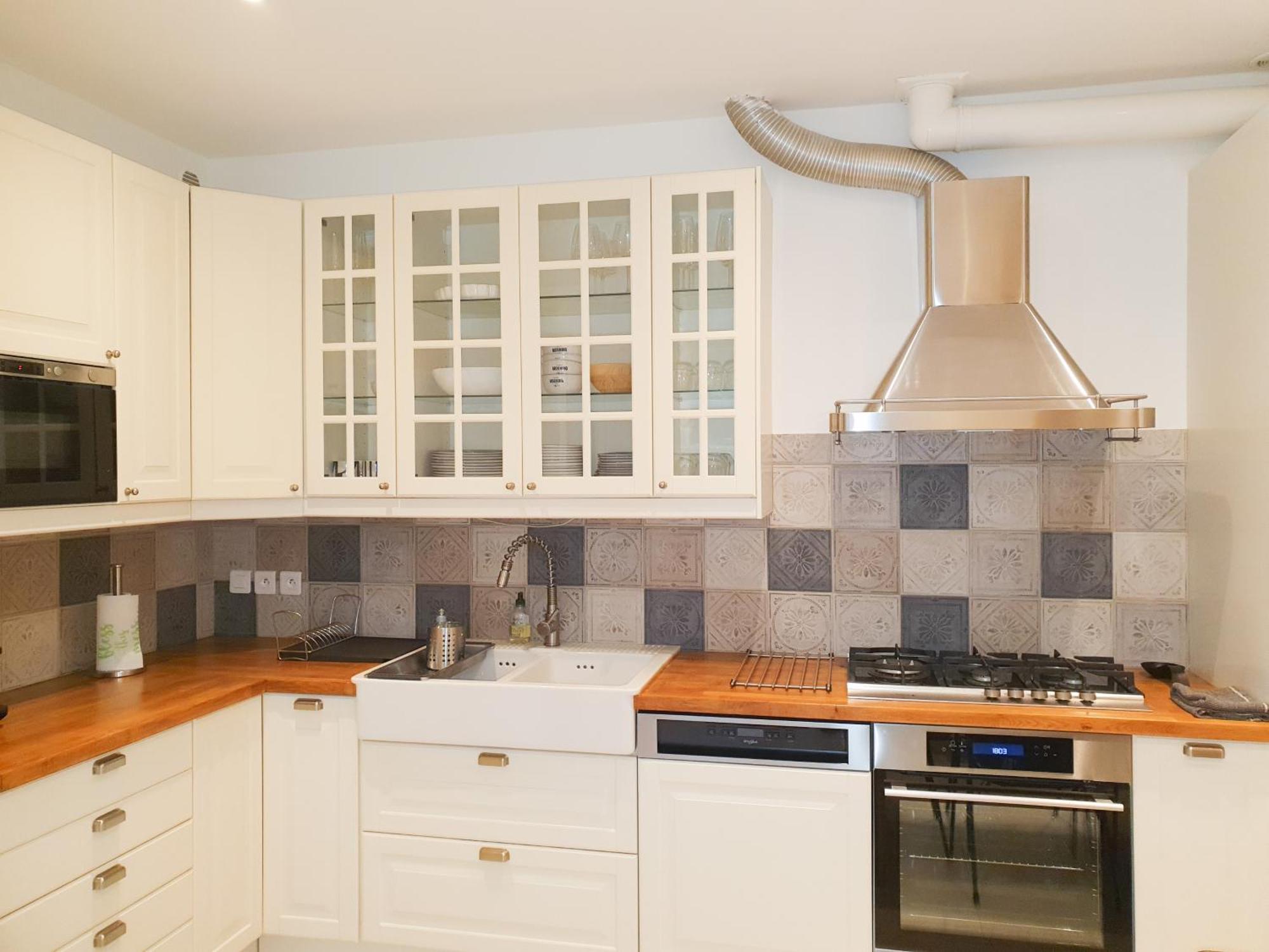 Exigehome - Ici Habita Voltaire-maison En Plein Centre-ville *