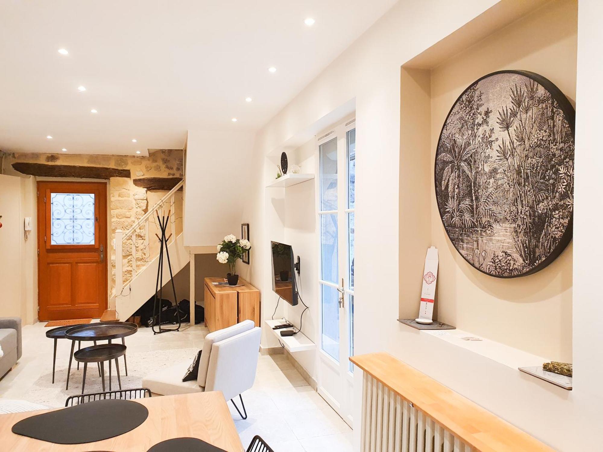 Exigehome - Ici Habita Voltaire-maison En Plein Centre-ville Saint-Germain-en-Laye